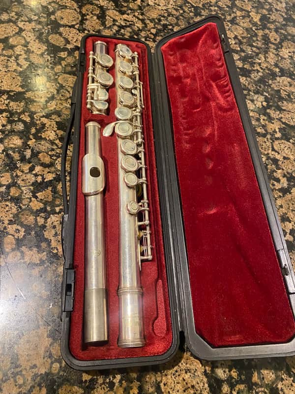 Yamaha YFL-211 Student Flute | Reverb