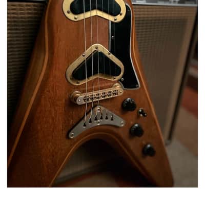 GIBSON FLYING V2 de 1980 image 2