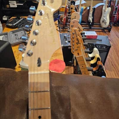 Stratocaster image 4