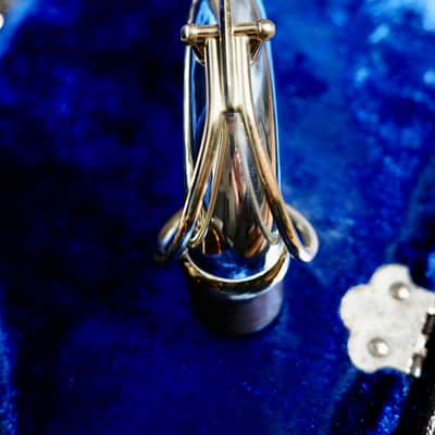 King Super 20 Silversonic Gold Inlay Tenor Saxophone image 4