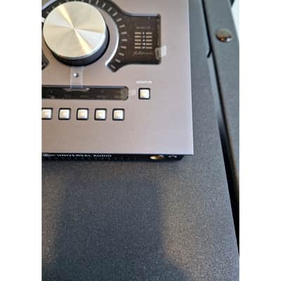 Universal apollo twin x Quad - Audio Interface - Like New w/ Original Box & Manuals image 4