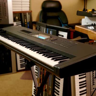 MUST SEE!!! GENERAL MUSIC/GEM S3 76 ULTRA RARE, SERVICED AND IN AMAZING CONDITION! image 2