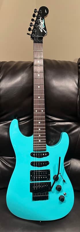 Fender Limited Edition HM Strat 2020 reissue - Ice Blue /w hardshell case image 1