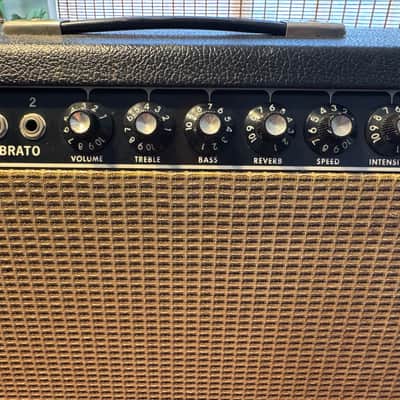 Fender Deluxe Reverb 2-Channel 22-Watt 1x12" 1965 Black Panel image 4