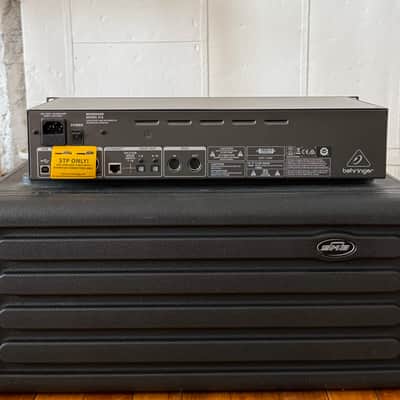 Behringer S16 Digital Snake IO Box 16-Input 8-Output 2015 - Present - Black image 2