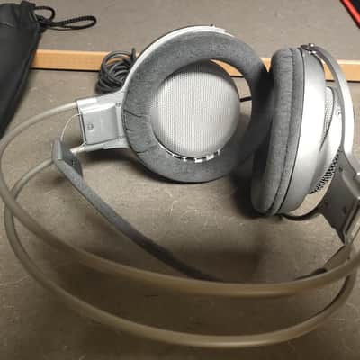 Sony MDR-F1 Open Back Headphones image 2