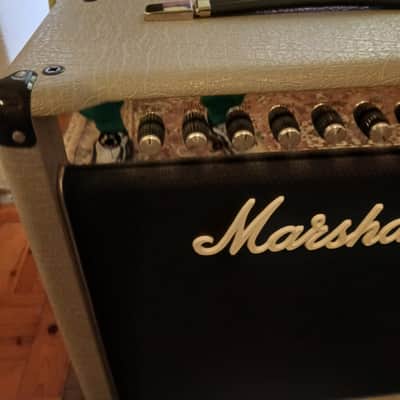 Marshall Studio Jubilee 2525C "Silver Jubilee" 20-Watt 1x10" Guitar Combo 2019 - Present - Silver image 2
