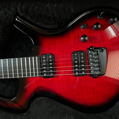 Parker Fly Mojo Red Flame - Mint image 5