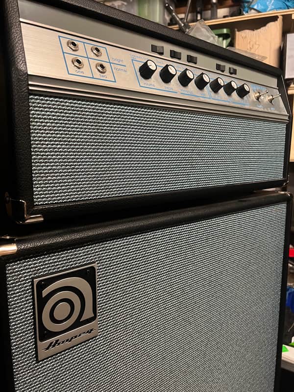 Ampeg Ampeg SVT 50th Heritage Sp.Ed Bundle - Black with Blue/Silver cover image 1