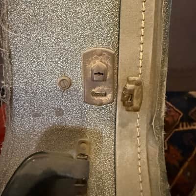 Gretsch Chet Atkins 6119 Old af guitar case image 7
