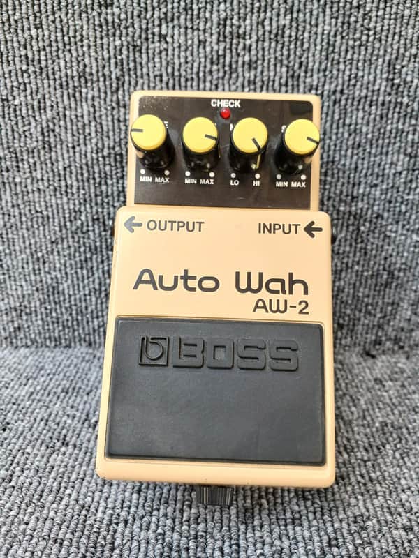 Boss AW-2 Auto Wah