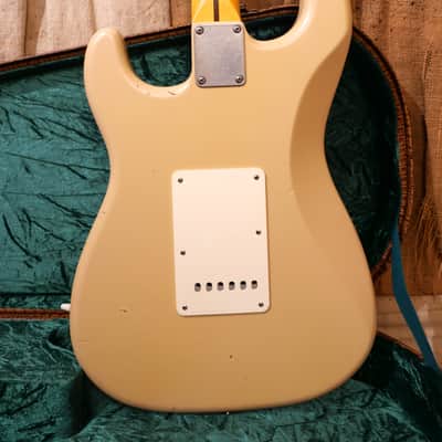 Nash S-57 Stratocaster 2021 Desert Sand w/ Gold Anodized Guard image 7