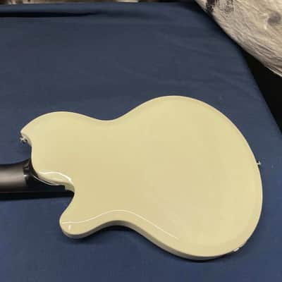 Supro Island Series Jamesport Singlecut Guitar 2016 - Antique White image 15