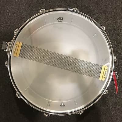 DW Collector's Series 5.5x14" Cast 3mm Aluminum Snare Drum w/ Chrome Hardware image 11