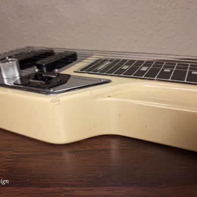 Vintage Guyatone Steel HG-306C, w/case, w/2 tone bars image 9
