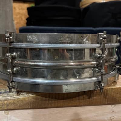 Ludwig Universal 4x14 Nickel over Brass Snare Drum image 2