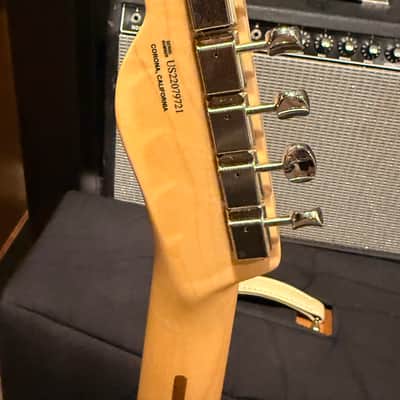 Fender Telecaster - American Performer 2022-2023 ish - Vintage White (yellow to me) image 3