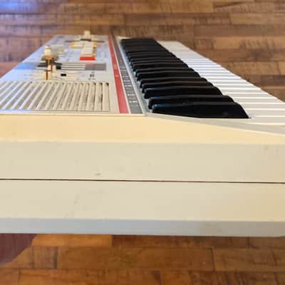 Casio MT-65 Casiotone vintage 80s Synthesizer image 6