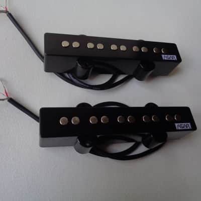 Set of handmade passive pickups (J style) with Neodymium magnets for five-string electric bass image 4