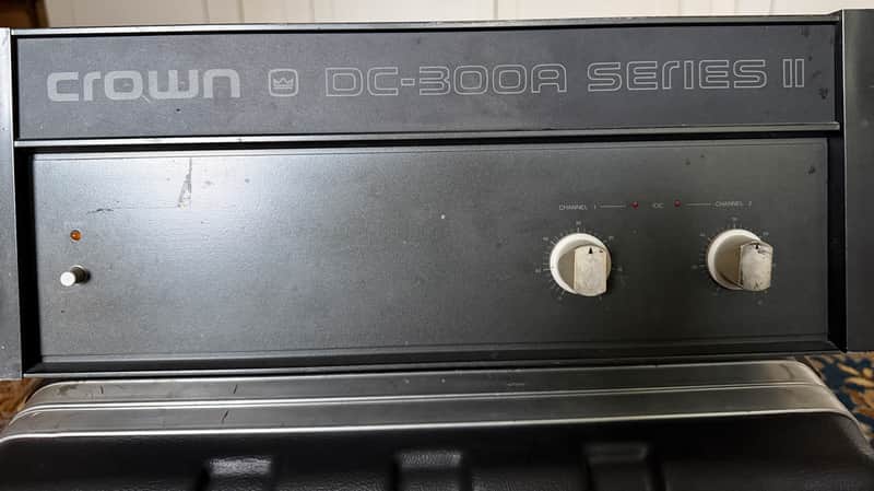 Crown DC 300A Series II 2-Channel Power Amplifier image 1