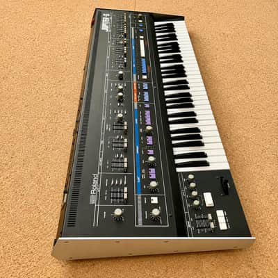 Roland Jupiter 6 61-Key Synthesizer – Mint – Professionnaly Serviced – Original Box – Warranty image 6