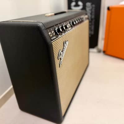 [Collector Grade] 1966 Fender Deluxe Reverb AB763 — All-Original image 3