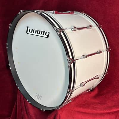 Ludwig Classic Maple 26” Marching Bass Drum 26” x 14” - White image 17