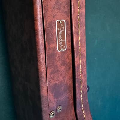 Fender Poodle Case for Stratocaster / Telecaster 2022 - Present - Brown image 4