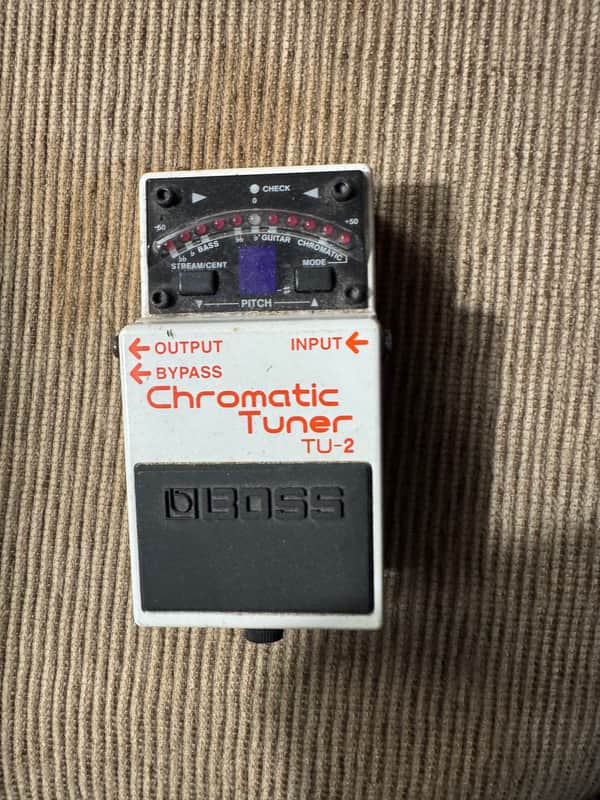 Boss TU-2 Chromatic Tuner (Dark Gray Label) 1998 - 2009 - White image 1