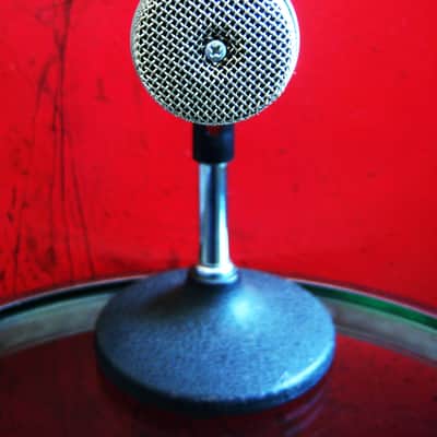 Vintage 1987 Electro-Voice RE11 Supercardioid Dynamic Microphone Low Z w mic clip RE10 RE15 RE16 RE18 image 4