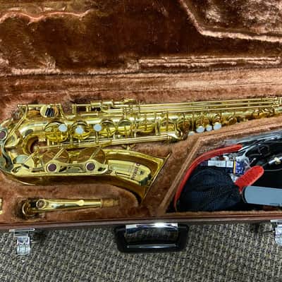 Yamaha YAS-32 Alto Saxoophone 1978-1996 - Brass image 1