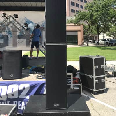 RCF TTL6-a Powered Line Array System image 1