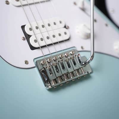 Cort G200SKB G Series 200 Double Cutaway Electric Guitar - Sky Blue°Å¸Å’Å¸ | Premium Tone & Style image 2