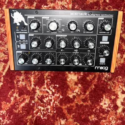 Moog Minitaur Rev2 TBP002 2012 - Present - Black