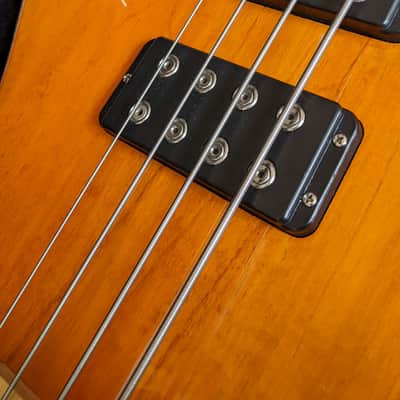 G&L Tribute L-2000 2005 - Amber image 16