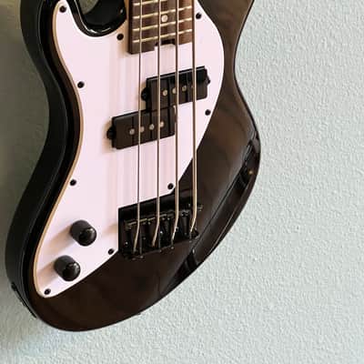 Kala U•BASS® Solidbody Left Handed - Jet Black image 4