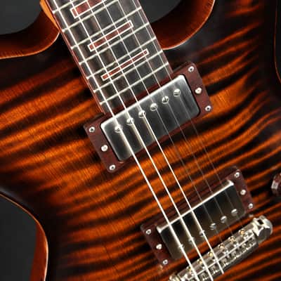 Hold - Nik Huber Redwood - NAMM Guitar image 14