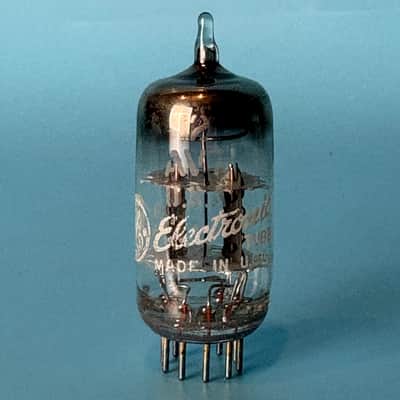1960s General Electric 12AV7 Vintage GE Black Plate Halo Getter Vacuum Tube! T600 image 2