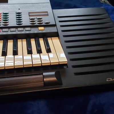 Yamaha PSR-4600 80s - black image 4