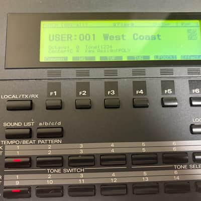 Roland XP-80 76-Key 64-Voice Music Workstation Keyboard 1999 - 2004 - Black image 4
