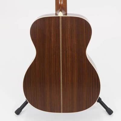 Martin Custom Shop 000-28 Authentic-Inspired 1937 - Ambertone Vintage Low Gloss Adirondack Spruce Top with East Indian Rosewood Back and Sides image 2