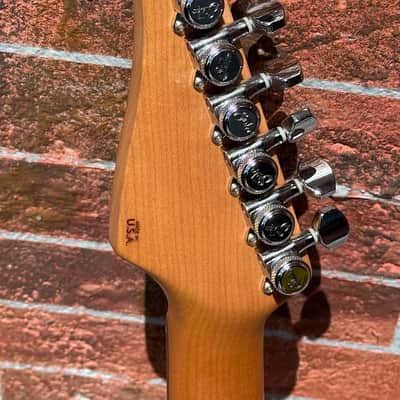 Suhr Classic S 2026 - killer Strat w/a Roasted Maple Neck & Body making great noise ! image 6