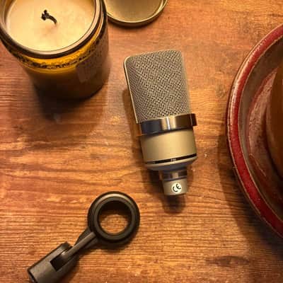 MINT Neumann TLM 102 Large Diaphragm Cardioid Condenser Microphone 2009 - Present - Nickel image 2