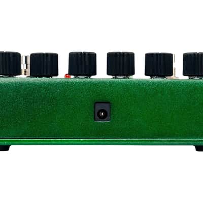 Electro-Harmonix Deluxe Bass Big Muff 2 Bass Fuzz Pedal image 4