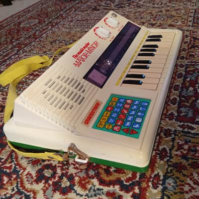 Grandstand The Music Maker Major Minor Synthesiser image 3