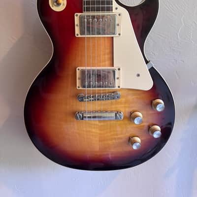 Gibson Les Paul Standard '60s 2020 - Present - Triburst image 8