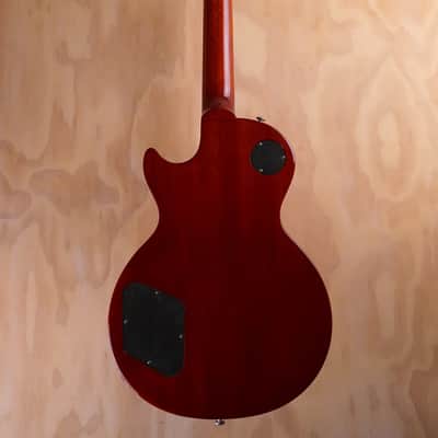 Gibson Les Paul Traditional Electric Guitar in Heritage Cherry Sunburst image 4