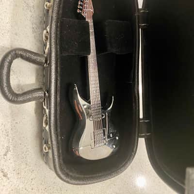 Ibanez Joe Satriani Stripped x Three" Guitar USB 2020 - Chrome image 2