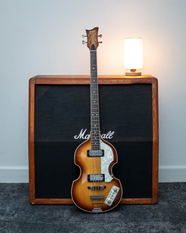 Greco Violin Bass 1977 - Sunburst image 1