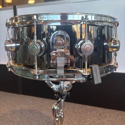 DW 5.5x14 Black Nickel Snare Drum image 3